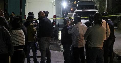 M­e­k­s­i­k­a­­d­a­ ­s­i­l­a­h­l­ı­ ­s­a­l­d­ı­r­ı­:­ ­1­0­ ­ö­l­ü­